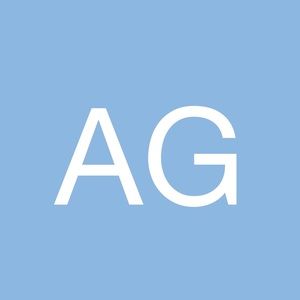 Meet your Posher, Ms B